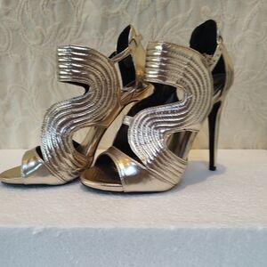 LFL Women's Size 7 Elegant Gold High Heel Sandals